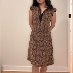 Suzy Shier Brown Geometric Midi Dress